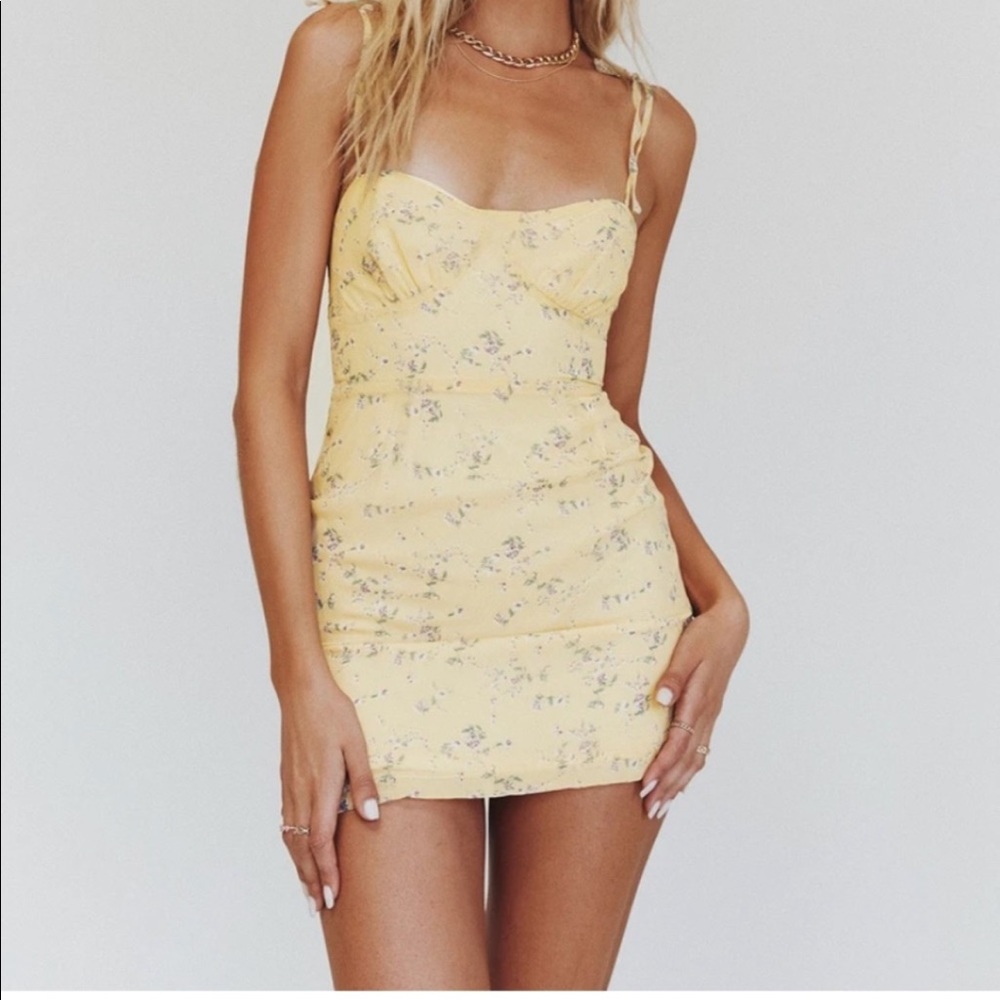 Princess polly yellow dress